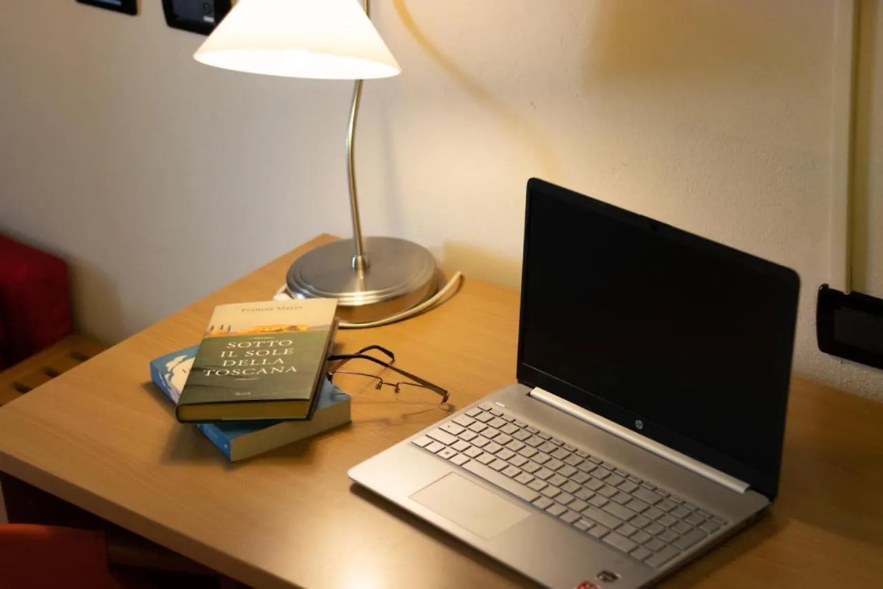 Accanto Al Centro B&B Prato Bed & Breakfast Prato (Prato)