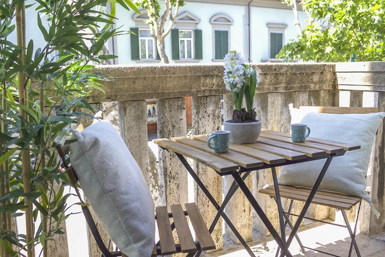 Accanto Al Centro B&B Prato Italy
